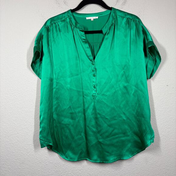Gold Hawk XS Popover Shirt Blouse Green Silk Satin Split Neck Short Sleeves - Picture 1 of 7
